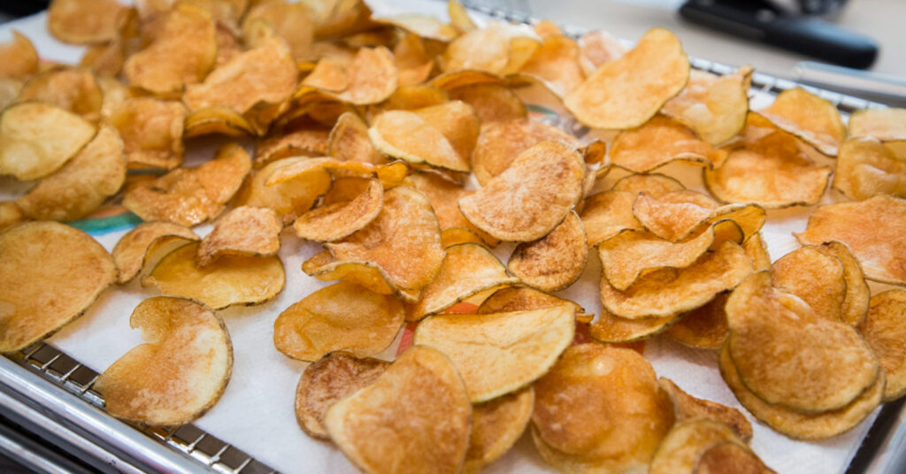 Salt And Vinegar Chips Potter S Pasties Pies   Kettle Chips 1024x536 