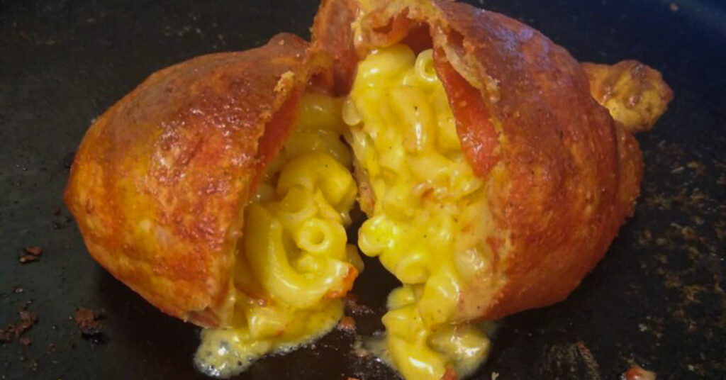 Mac and Cheese Pasty